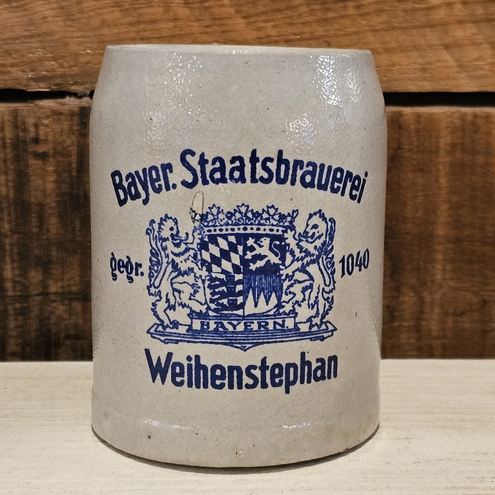 Vtg Bayer. Staatsbrauerei Weihwnstephan salt-glazed stoneware German beer stein